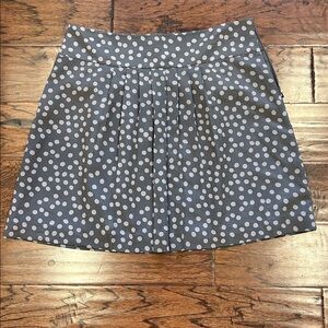 LOFT Gray Skirt with Cream Polka Dots
